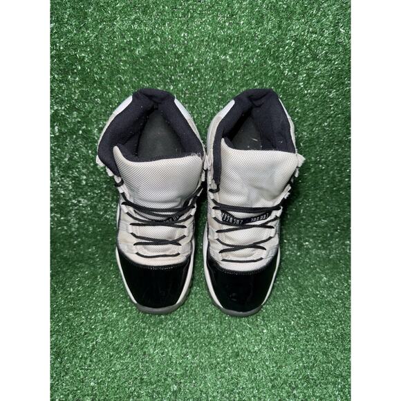 Nike Air Jordan 11 Retro Concord Youth Kids Size 5.5Y / Womens Size 7 378038-100
